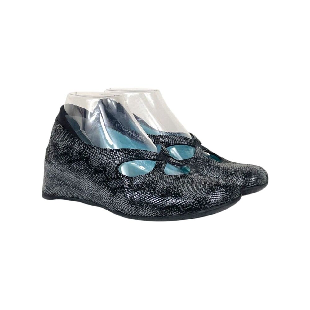 Thierry Rabotin Black Metallic Snake Print Slip-On Wedges Size 37.5 (7.5)